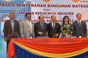Majlis Penyerahan Bangunan MATRADE oleh JKR Malaysia kepada MITI