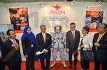 2015_2016_Gambar Dato' Sri Mustapa Mohamed
