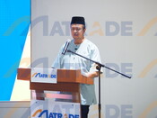 CERAMAH PERDANA : KEPIMPINAN MELALUI TELADAN - IDEAS TO GROW